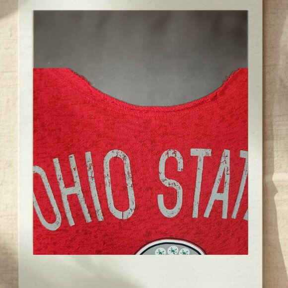 Ohio State Buckeyes Red Sweatshirt | Size L Juniors - Picture 4 of 5